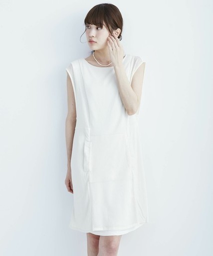 秋冬こそノースリーブのワンピースでみんなの視線を独り占め Arine アリネ