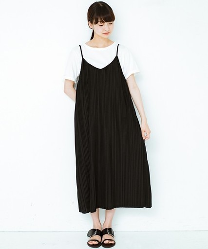 夏のトレンド Vネックワンピース 着こなしコーデ Arine アリネ