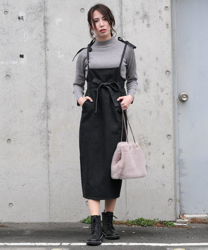 ジャンパースカートはロング丈が今っぽい おしゃれな着こなし術 Arine アリネ