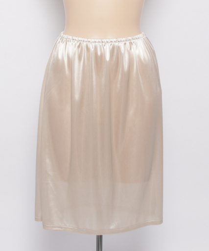 ミドル丈ペチコート