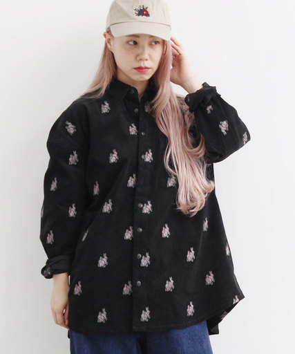 メンズ レディース必見 今年の秋冬はコーデュロイシャツで決まり Arine アリネ