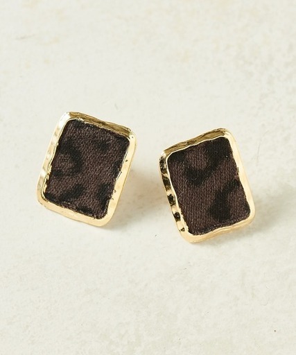 レオパード額縁ピアス