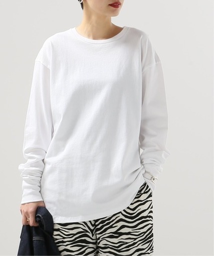 大注目 インナーからニットまで Vネック の着こなし方大特集 Arine アリネ