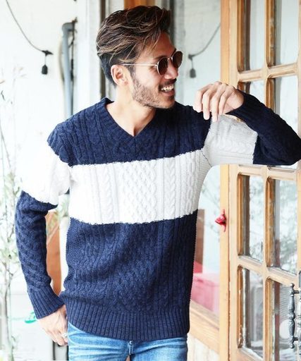 大人の魅力あふれる メンズの Vネックニット 特集 Arine アリネ