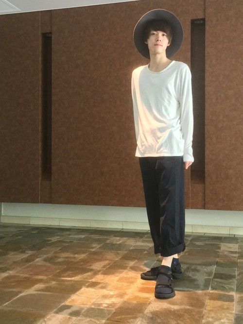 メンズ モノトーンコーデのおしゃれな着こなし術 女子ウケコーデ Arine アリネ