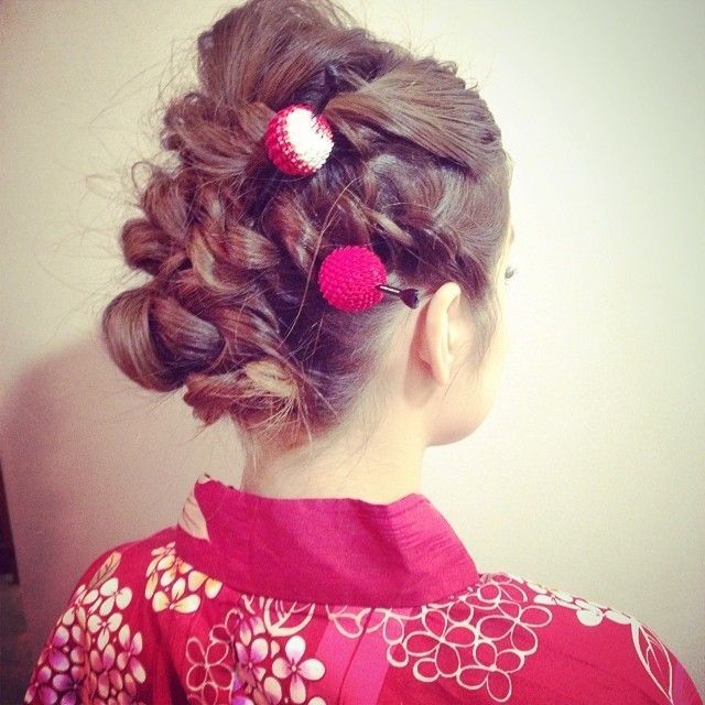 この夏は男ウケ間違いなしの浴衣姿で皆の視線を独り占め 必見 Arine アリネ