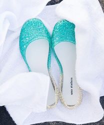 アツい！夏トレンドのアイテム★ジェリーサンダル特集