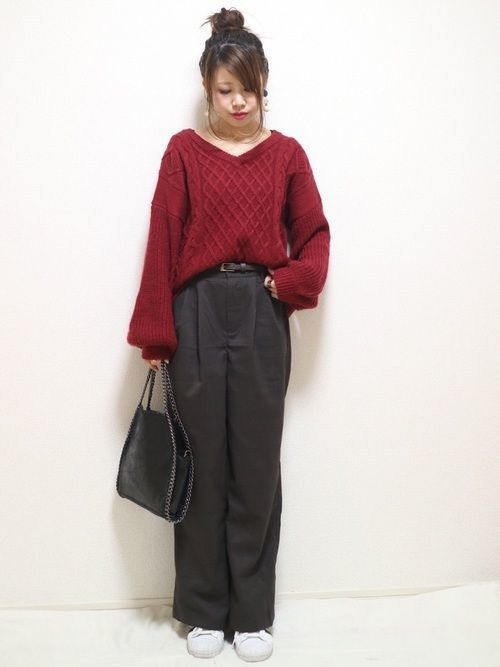 毎年お世話になってます Vネックセーター春まで着まわしコーデ集 