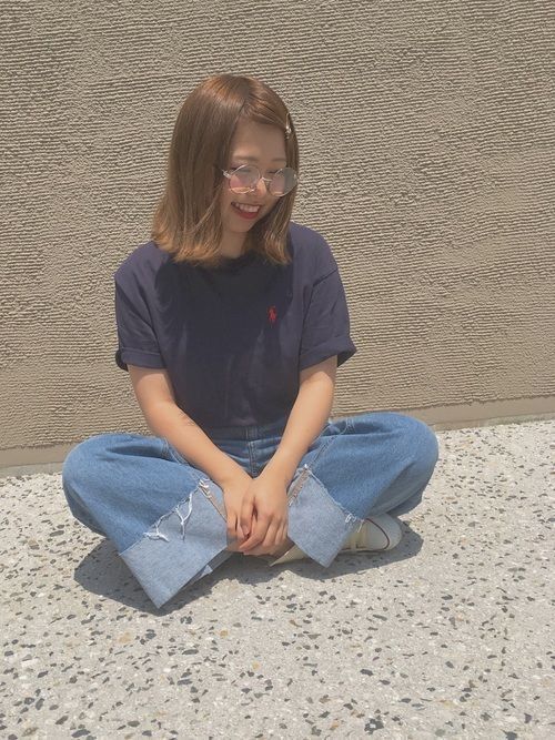 1枚でぐっとおしゃれに ワンポイントtシャツ に視線が集まる Arine アリネ