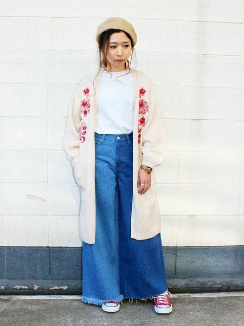 毎日コーデで大活躍 フレアパンツはおしゃれの必須アイテム Arine アリネ