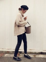 レディース向け【タートルネックコーデ】デザイン別にご紹介します