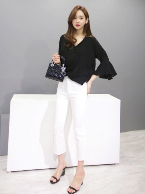 受信 パンフレット 角度 大人 な 女性 服装 Createdtolearn Org