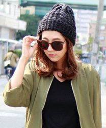 黒ニット帽でもかわいく決めちゃおう！かわいいが詰まった秋冬コーデ