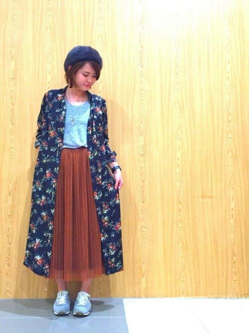 18年 花柄ガウンを着こなす おすすめコーデ特集 Arine アリネ