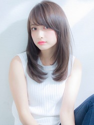 透明感ヘアカラー 市販でも 透け感はシュガーアッシュでキマり Arine アリネ