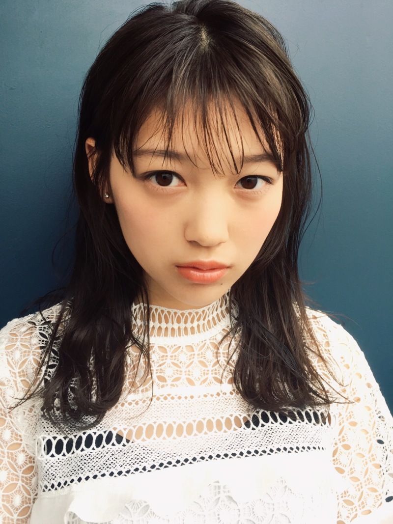 愛され女子の共通点はミディアム こんなかわいい髪型見たことない Arine アリネ