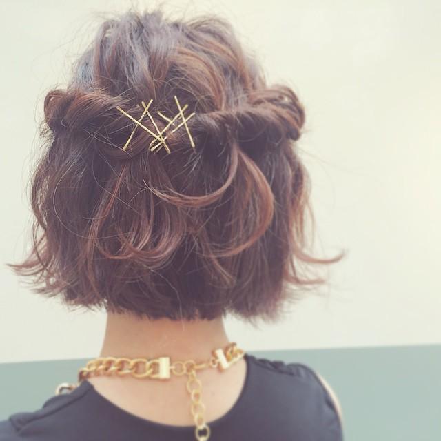 クリスマスのボブのヘアアレンジでもやはりハーフアップが活躍◎
