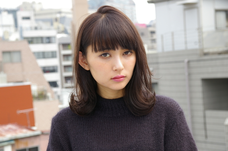 パーマもストレートも 流行りのミディアムのヘアスタイル大全集 Arine アリネ