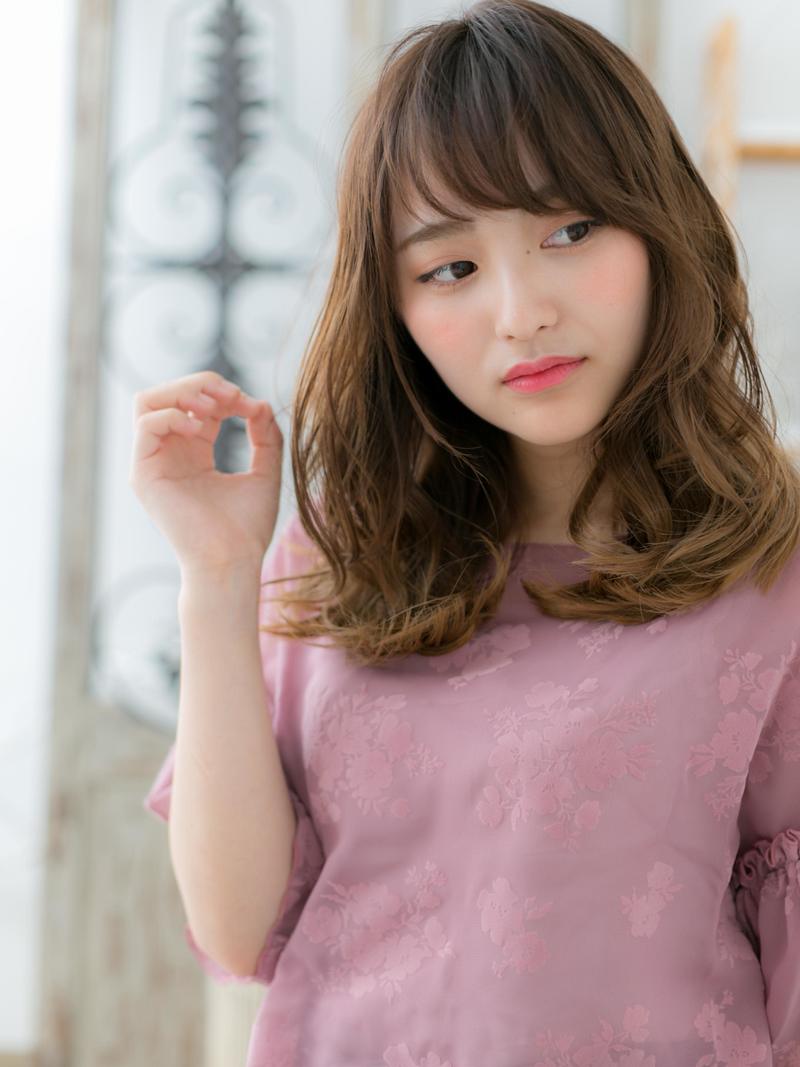 おしゃれな人はもう取り入れてる アシメミディアムを学ぼう Arine アリネ