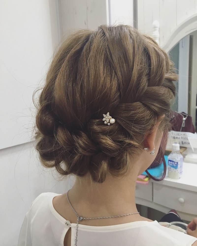サイドアップ ヘアアレでモテ髪に おすすめアレンジを一挙公開 Arine アリネ