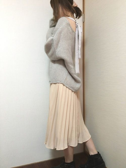 これぞthe女の子っぽい バックリボンニットのすすめ Arine アリネ