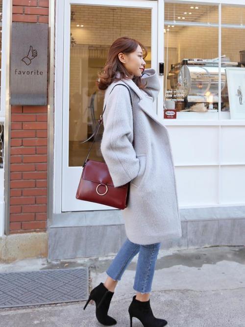 シングルよりも ダブルチェスターコート レディースコーデ特集 Arine アリネ