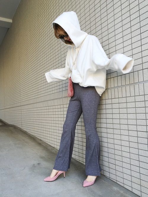 おしゃれの幅を広げよう 愛され続けるレギンスパンツコーデの魅力 Arine アリネ