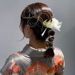 【2022年】袴の髪型ヘアカタログ！卒業式の大人っぽいヘアアレンジのサムネイル画像