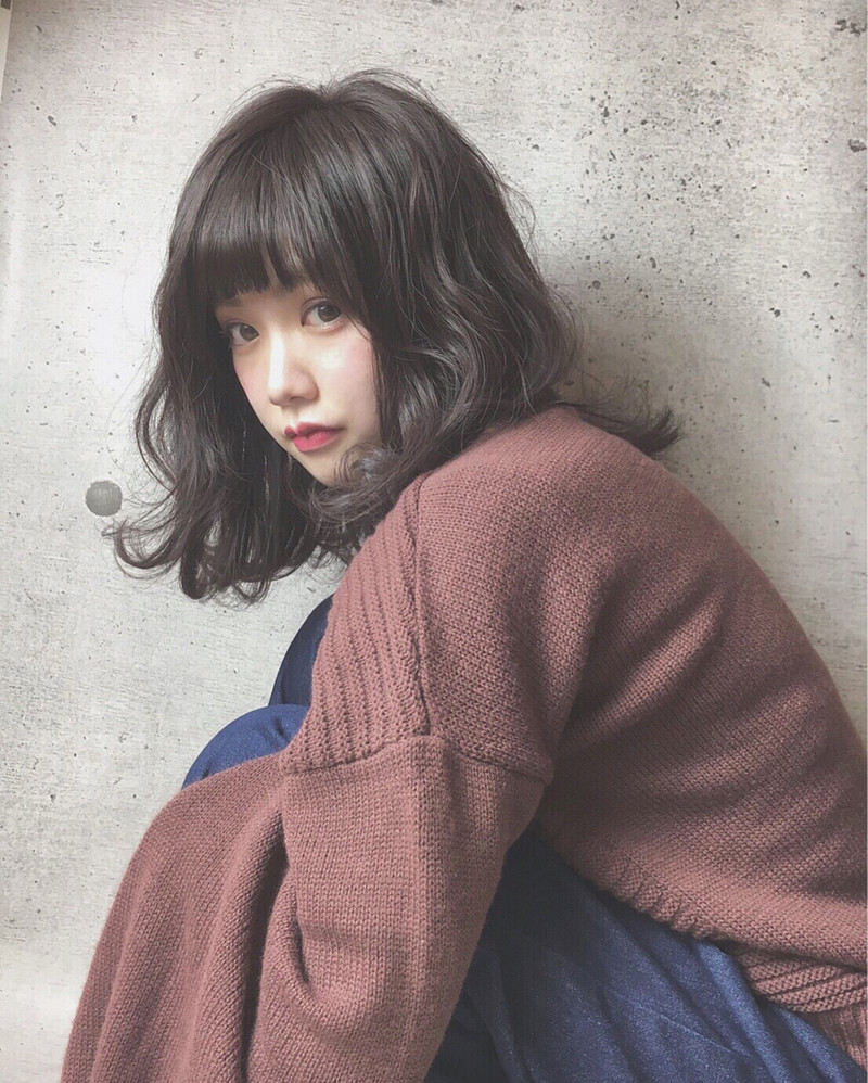 これまでで最高の天然 パーマ ミディアム 最高のヘアスタイルのアイデア