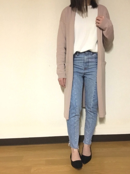 靴にもこだわりを ユニクロパンプスを履いたオールシーズンコーデ Arine アリネ