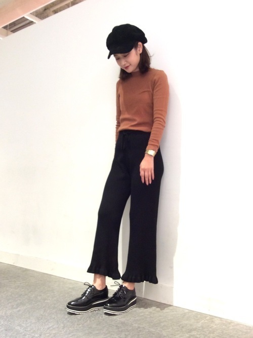 あったかおしゃれな新定番 リブニットパンツ で作る秋冬コーデ Arine アリネ
