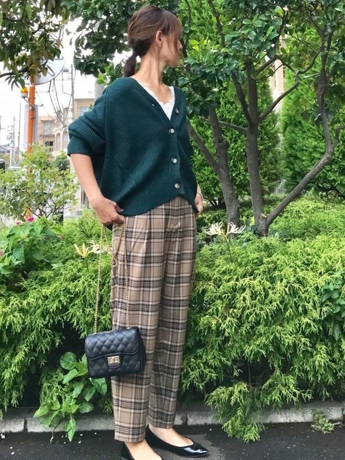 冬 ショート丈カーディガンコーデ カラバリも豊富にご紹介 Arine アリネ