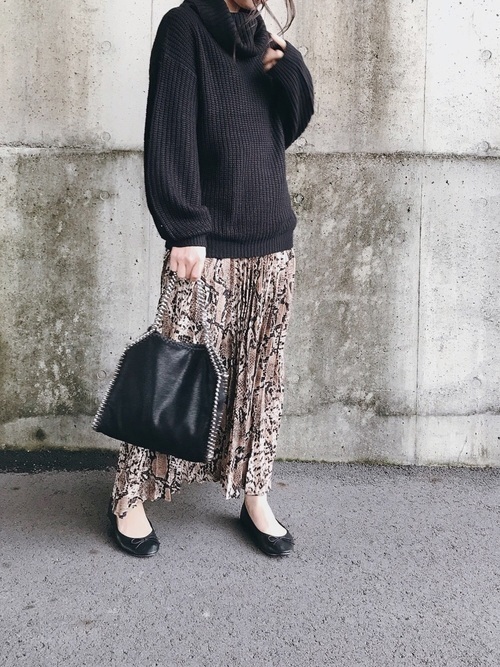 ロングプリーツスカート 春夏秋冬別の大人かわいいコーデ集 Arine アリネ