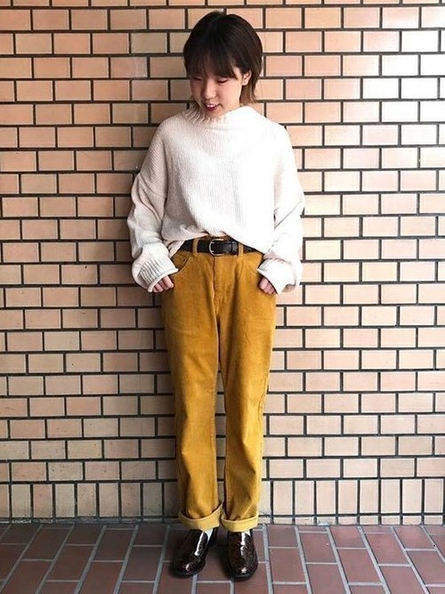 秋冬必見 テーパードパンツの着こなしレディースコーデ23選 Arine アリネ