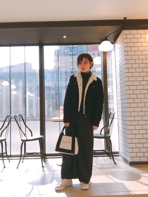 古着で人気 ランチコートで秋冬レディースコーデ 着こなしチェック Arine アリネ