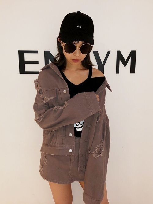 おしゃれの決定版 デニムセットアップ のレディースコーデ特集 Arine アリネ