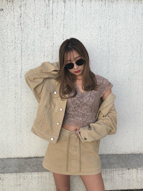 教えて レーストップス インナー の着こなし方講座 Arine アリネ