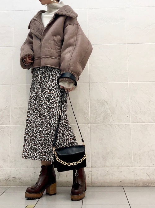 種類別 フライトジャケットの着こなし術 レディース編 Arine アリネ