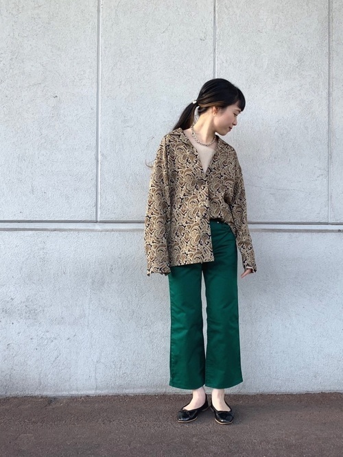 毎日コーデで大活躍 フレアパンツはおしゃれの必須アイテム Arine アリネ