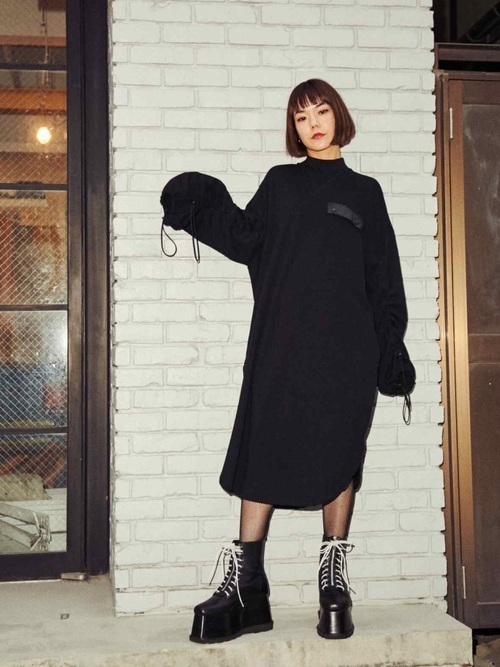 19年 周りと差をつけたい 自分だけの 網タイツ コーデ Arine アリネ