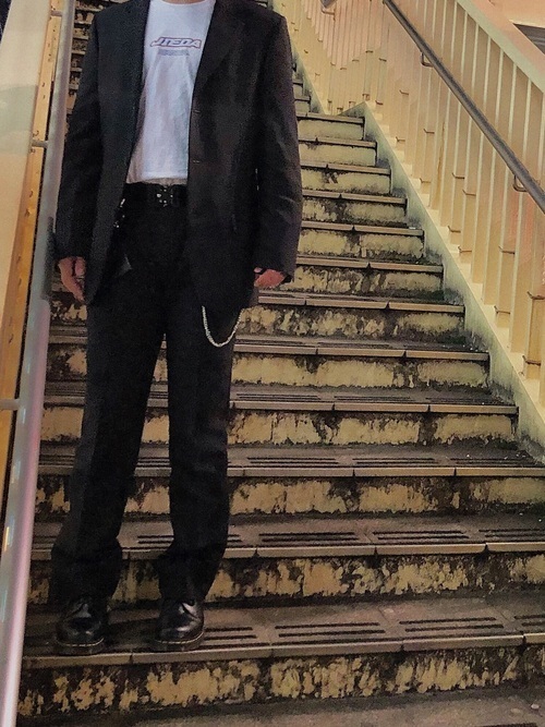 トレンド真っ盛り メンズ セットアップ で媚びないおしゃれを Arine アリネ