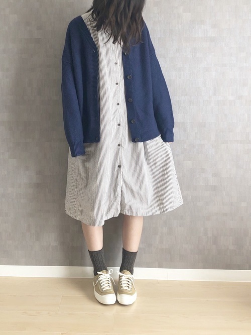 オールシーズンok 優秀 ネイビーニット の着回しコーデ大特集 Arine アリネ オールシーズンok 優秀 ネイビーニット の着回しコーデ大特集 Arine アリネ