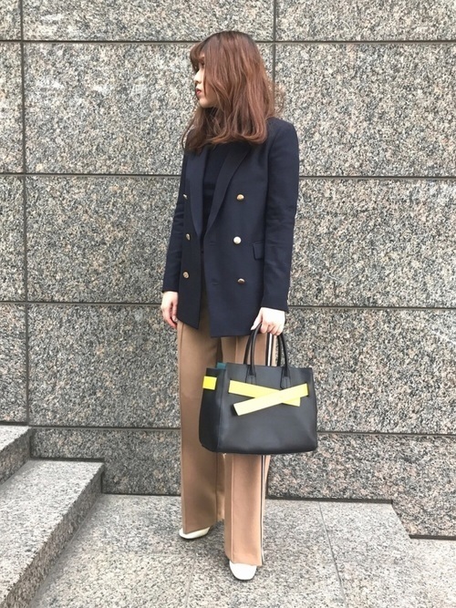 紺ブレザー レディースコーデ おすすめブランド アイテムを紹介 Arine アリネ