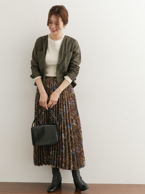 ブルゾン でコーデの印象を変える キマるレディースコーデ27選 Arine アリネ