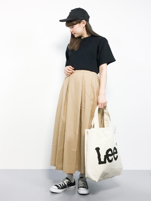 夏をおしゃれに過ごしたい方必見 ウィゴーのtシャツコーデ特集 Arine アリネ