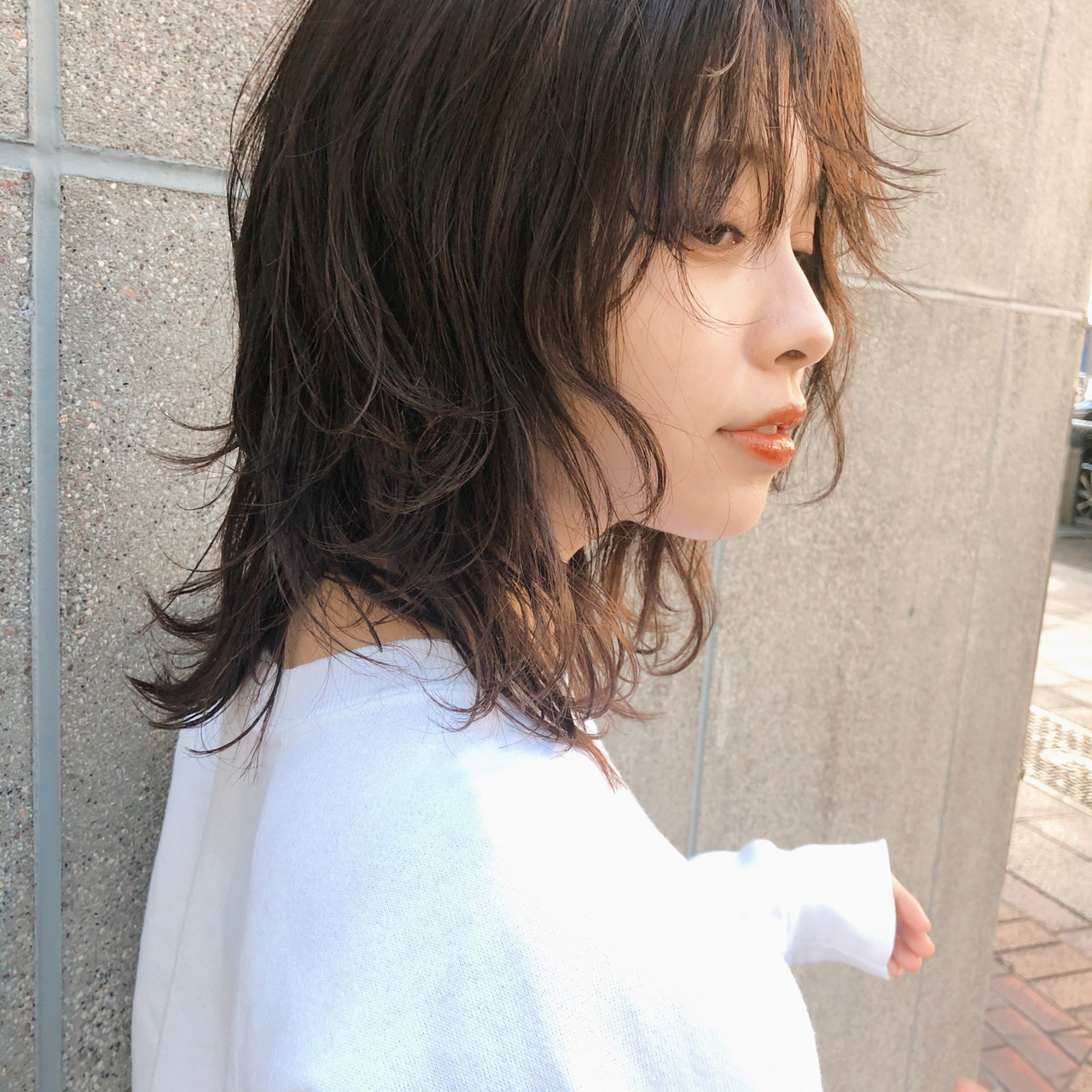 セミロング 進化系ウルフカット をcheck 前髪別 パーマも Arine アリネ