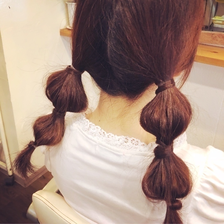 毎日楽しめる セミロングのヘアアレンジ を紹介 忙しい朝も簡単に Arine アリネ