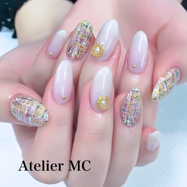 Atelier Mc さんのツイードネイル 冬ネイル 成人式ネイルに関するスナップフォト Id Arine アリネ