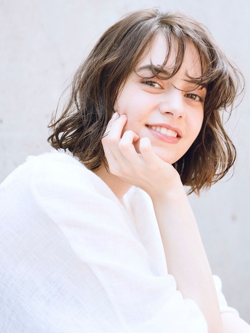 束感を出して旬な前髪に 市販のワックスやオイルでのセット法も Arine アリネ