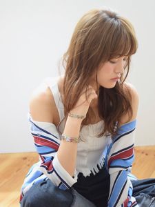 クラン[CLAN]さんのセミロング・流し前髪・ナチュラルに関するスナップフォト(ID:180390)